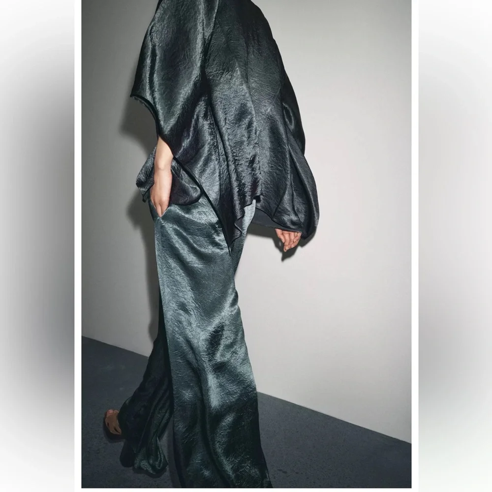 Zara NWT green oversized flowy satin wide leg pants